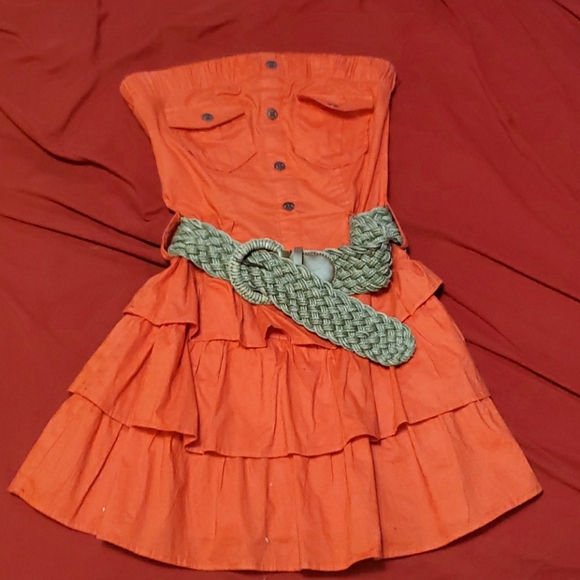 Dress - Picture 1 of 3